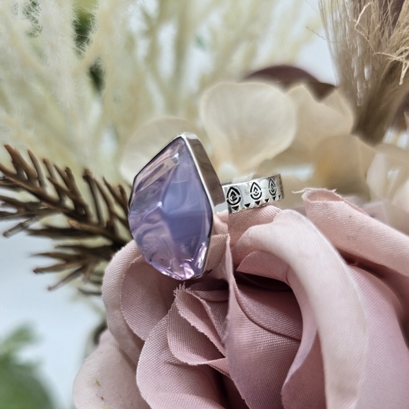 ♥️ LAVENDER MOUNTAIN STERLING SILVER RING - Picture 7 of 9